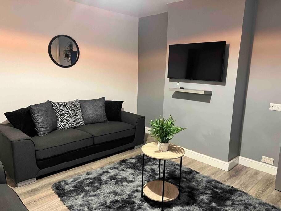 Flaxton-Luxurious Home Near Nec, Bhx バーミンガム エクステリア 写真